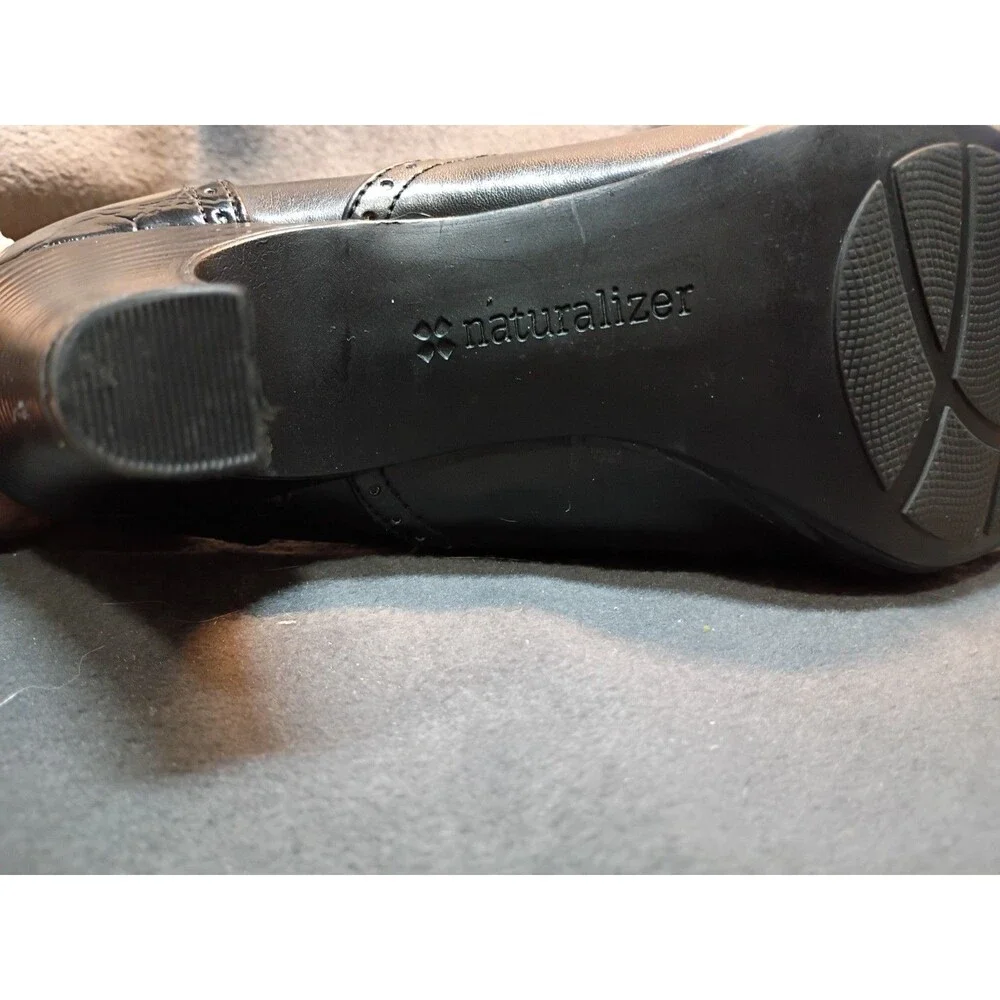 Witchy Dark Academia Oxford Heels Black Brogue Lace Up Naturalizer 7.5